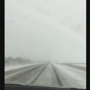 Красноярские трассы завалило снегом