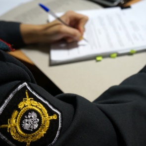 Молодой житель Красноярского края хотел обмануть таксиста и поджёг четырёх человек. Один умер