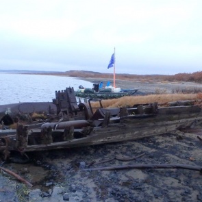 Красноярские путешественники нашли в Енисее английскую шхуну XIX века