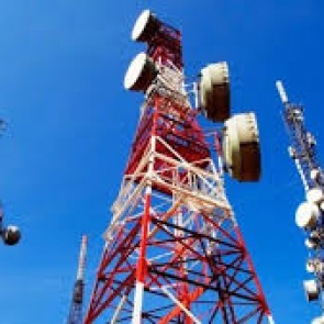 Жители Красноярского края 27 раз просили убрать сотовые вышки с домов. В Роспотребнадзоре объяснили отказ