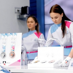 Дирекция Универсиады и РУСАЛ представили медали Зимней универсиады - 2019