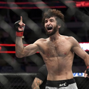 Не знающий поражений в UFC россиянин узнал имя следующего соперника