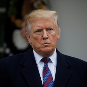 У Трампа возникли трудности с поиском нового главы Пентагона