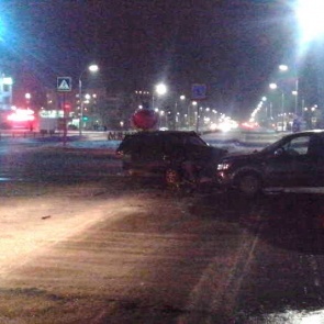 Четыре ребенка и два пенсионера пострадали из-за невнимательности водителя на въезде в Минусинск