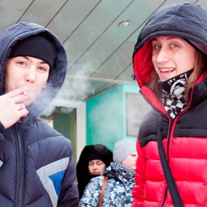 Ачинских студентов-курильщиков будут ловить и наказывать