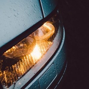 Полировка фар автомобиля своими руками: технология, инструменты, порядок действий