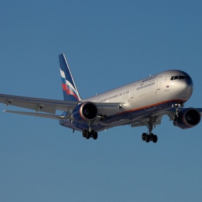 В Красноярске из-за технических неполадок экстренно посадили летевший в Таиланд самолет