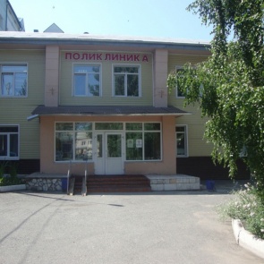 Нарушения в сфере платных медуслуг в нескольких клиниках нашла транспортная прокуратура Ачинска