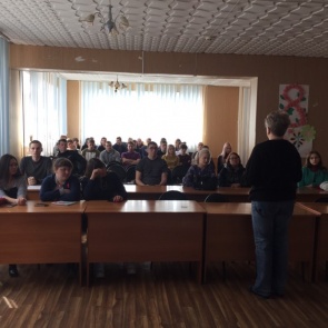 В Ачинске полицейские продолжают работу с подростками по профилактике наркомании