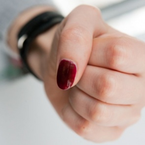 В красноярской школе учительница избила двух восьмиклассниц