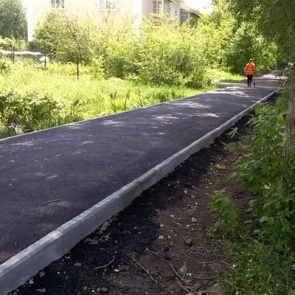 На семи улицах Ачинска отремонтируют тротуары