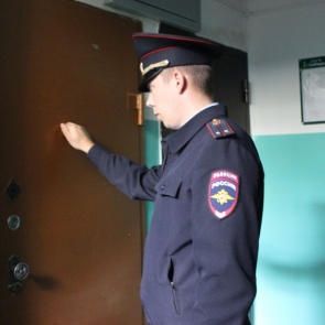 Стражи порядка в Ачинске проводят оперативно-профилактическое мероприятие «Надзор»