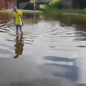 В Канске из-за подтопления ввели режим ЧС