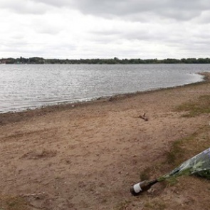 Незнакомец ценой своей жизни спас тонущую девочку