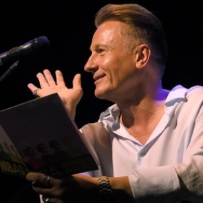 Олег Меньшиков попал в реанимацию