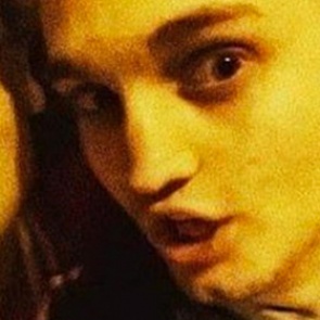 Парень отправил домашнее порно с бывшей ее матери и попал в тюрьму