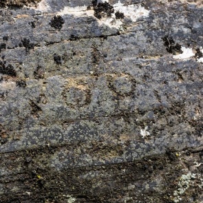 На древнейшем памятнике культуры в Красноярском крае нашли новые наскальные рисунки