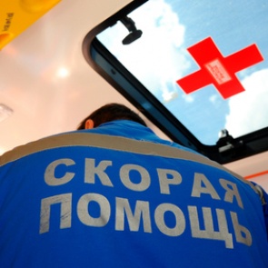 Уличенный в сексе с ребенком майор МВД выпал из окна