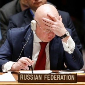 США отказались выдавать визы еще одной российской делегации