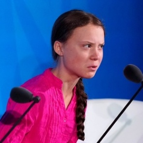 Юную защитницу планеты позвали в Госдуму