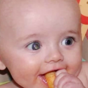 Мать увидела на снимке сына смертельную болезнь