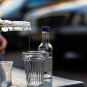 Названы российские регионы с самой высокой смертностью от алкоголя