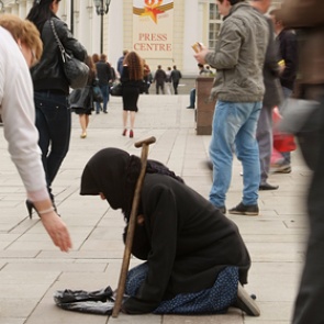 Россияне стали чаще жертвовать на благотворительность