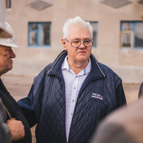 Восстановлением Донбасса займется популярный кавээнщик