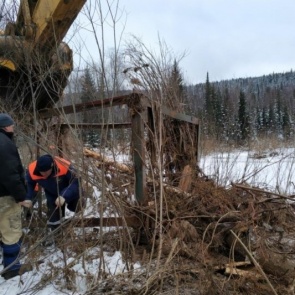 Найдены тела еще двух пропавших после прорыва дамбы Красноярском крае