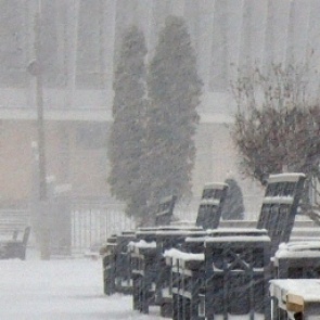 Ветер и мокрый снег задержатся в Красноярске минимум на сутки