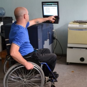 Более шести тысяч человек с ограниченными возможностями здоровья получили работу в организациях края