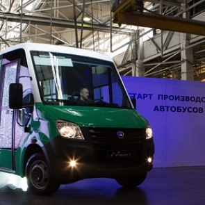 Россия возьмет пример с Запада и будет собирать машины в Азии