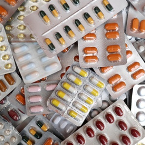 В России предложили бесплатно раздавать лекарства по рецептам