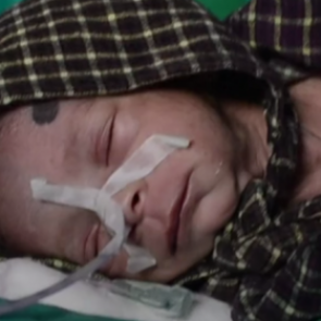 Заживо погребенного младенца выходили после двух дней в могиле