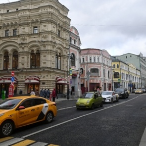 Насильникам и убийцам захотели запретить работать в такси в России