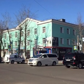 Охранник рассказал про проход стрелка с оружием в благовещенский колледж