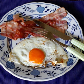 Назван самый вредный завтрак