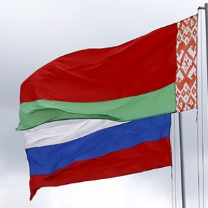 Выяснено отношение белорусов к России