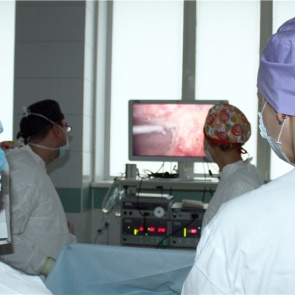 Красноярские врачи провели уникальную операцию для бесплодной женщины