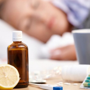 КАК НЕ ЗАРАЗИТЬСЯ, КОГДА В ДОМЕ КТО-ТО ЗАБОЛЕЛ: 12 РЕКОМЕНДАЦИЙ ОТ ДОКТОРА КОМАРОВСКОГО