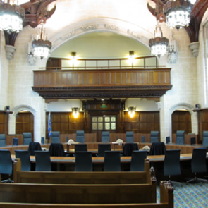 Зеленский ответил Путину на стишок «А у нас в квартире газ»