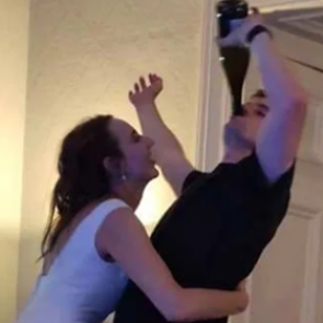 Молодожены расстались спустя пару часов после свадьбы