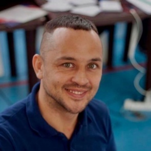 Красноярский танцор объединил горожан с желанием помогать обездоленным