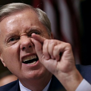 В США одобрили «адские санкции» против России