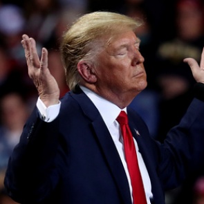 Трамп потребовал немедленного суда по импичменту в сенате 1