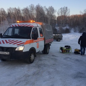 На загородных трассах Красноярска заработали больше 100 пунктов обогрева