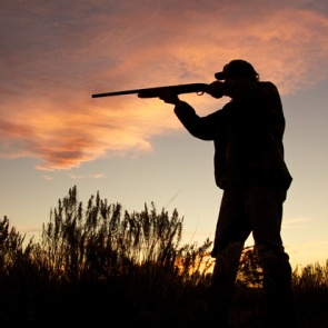 В Красноярском крае охотник перепутал товарища с животным и застрелил его