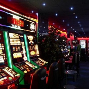 В Назарово наказали штрафом владельцев подпольных казино. Он в 6 раз меньше полученного дохода