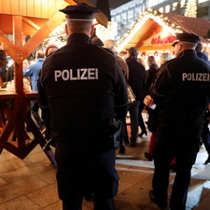 В Германии устроили массовые облавы на выходцев из Чечни из-за «крупного теракта»