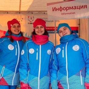 В Красноярске завершается набор волонтеров для работы на первенстве мира по керлингу